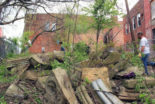 Illustration for article titled How Alleys Are Becoming Pathways to Urban Revitalization